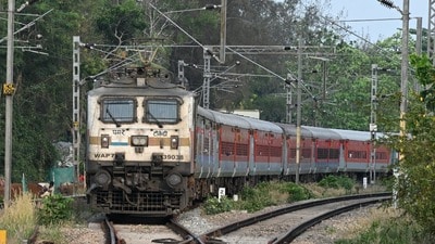 రాఖీ ప్రత్యేక రైళ్లు రాఖీ ప్రత్యేక రైళ్లు