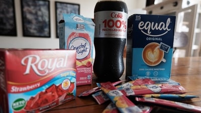 A study shows that people consuming the highest amounts of low- and no-calorie sweeteners experience a faster decline in memory. (Photo illustration by Spencer Platt/Getty Images via AFP) A study shows that people consuming the highest amounts of low- and no-calorie sweeteners experience a faster decline in memory. (Photo illustration by Spencer Platt/Getty Images via AFP)