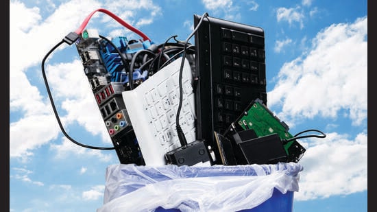 If you can’t find the device it connects to in under a minute, the cable has no reason to stay. (SHUTTERSTOCK)