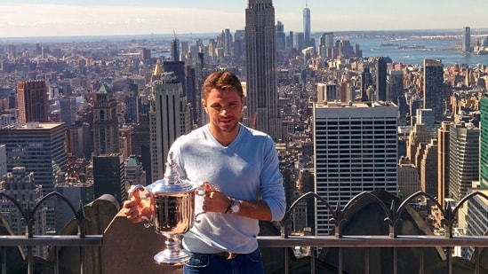 Stan Wawrinka of Switzerland, winner of the 2016 U.S. Open tennis tournament poses with the trophy  in Manhattan, New York, U.S., September 12, 2016