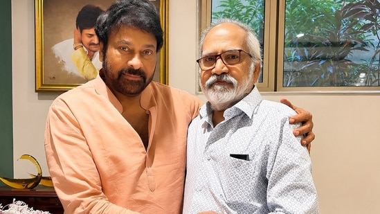 Chiranjeevi shared a pic with the veteran actor to mourn his demise.