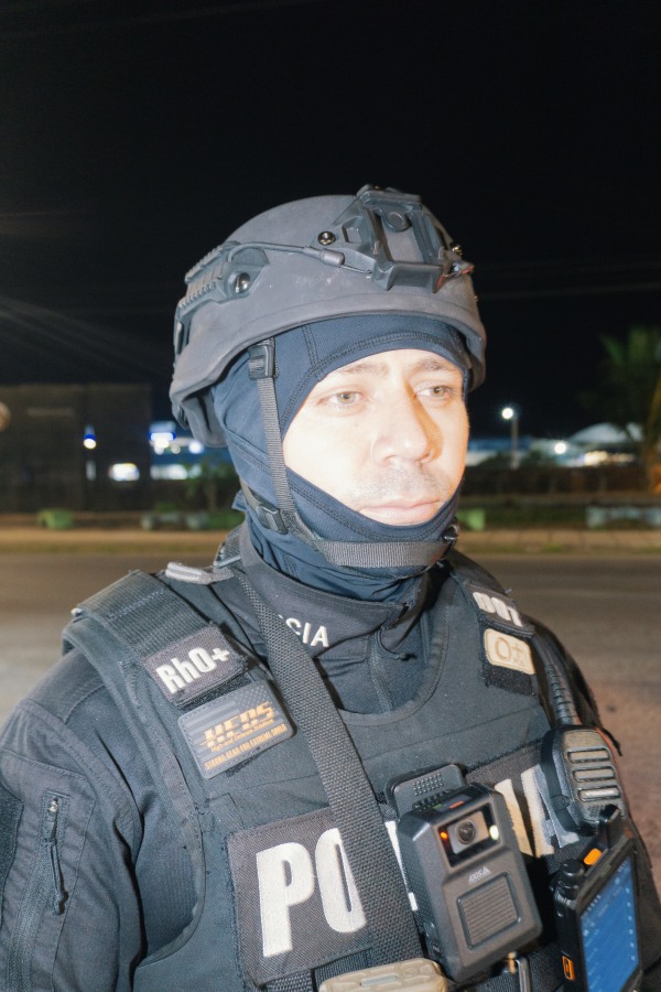 Jeison Arce is chief of the municipal police force in Limón, where vacant businesses and abandoned buildings are common.