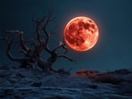 A near-total lunar eclipse is set to occur on Thursday night, visible across North and South America.(Freepik)