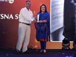 Dr. Jyotsna Suri, Chairperson & Managing Director, The LaLiT Suri Hospitality Group received the 'Hindustan Times Most Stylish Hospitality Legend’ award.(Manoj Verma/HT)