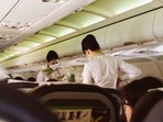 Singapore Airlines employs a team of over 1,000 workers who handle 800 to 1,000 menus on any given day. (Pexels)