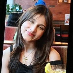 The deceased was identified as Muskan Sharma. 