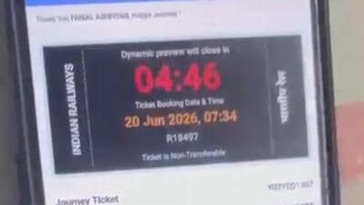 Sharp-eyed ticket checker spots fake RailOne app over tiny font mismatch Sharp-eyed ticket checker spots fake RailOne app over tiny font mismatch