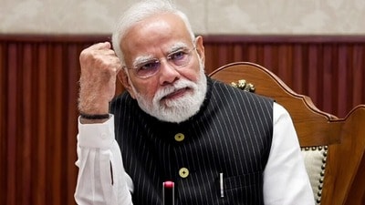 এখন ভোট হলে NDA কত আসন পাবে? হাওয়া কি আদৌ মোদীর পক্ষে? বলছে সার্ভে. (DD/ANI Video Grab) (DD) এখন ভোট হলে NDA কত আসন পাবে? হাওয়া কি আদৌ মোদীর পক্ষে? বলছে সার্ভে. (DD/ANI Video Grab) (DD)