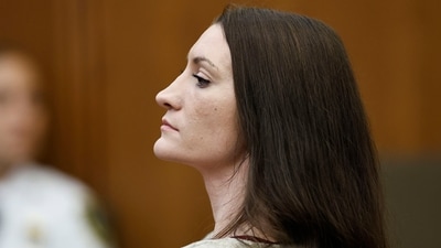 Lindsay Clancy’s future remains uncertain as jurors decide whether she belongs in prison or long-term psychiatric care.. (Greg Derr /The Patriot Ledger via AP, Pool) Lindsay Clancy’s future remains uncertain as jurors decide whether she belongs in prison or long-term psychiatric care.. (Greg Derr /The Patriot Ledger via AP, Pool)