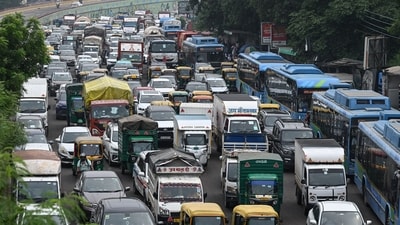 The impact has been particularly severe in south Delhi, where work on at least six major projects has turned stretches of the Ring Road, Outer Ring Road (HT Photo/Representational)
