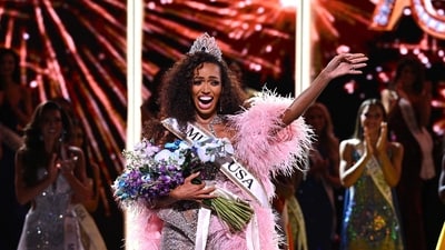 Miss Virginia USA 2026 Justus Kelley is crowned Miss USA 2026 onstage during the 2026 Miss USA Final Competition & Coronation at Adrienne Arsht Center for the Performing Arts on August 27, 2026 in Miami, Florida. (Getty Images via AFP)