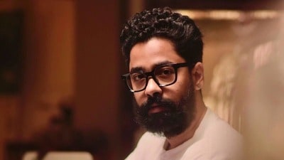 মার খেয়ে রাখির সকাল শুরু করলেন ঋদ্ধি!