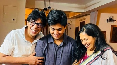 স্ত্রীকে নিয়ে অজানা গল্প ভাগ করলেন চঞ্চল চৌধুরী