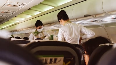 Singapore Airlines employs a team of over 1,000 workers who handle 800 to 1,000 menus on any given day. (Pexels) Singapore Airlines employs a team of over 1,000 workers who handle 800 to 1,000 menus on any given day. (Pexels)