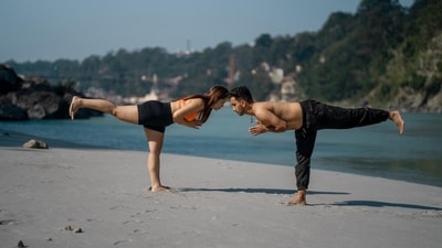 Couple yoga to try for a healthy relationship. (Unsplash) Couple yoga to try for a healthy relationship. (Unsplash)