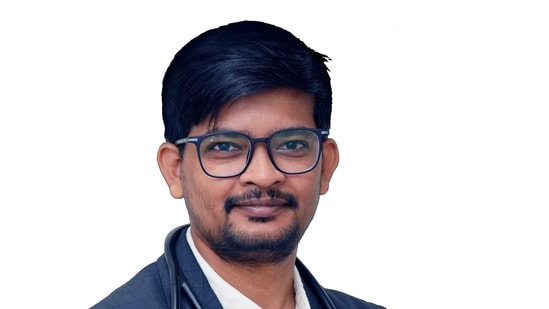 హైదరాబాద్ యశోద హాస్పిటల్స్ కన్సల్టెంట్ ఇంటర్వెన్షనల్ పల్మోనాలజిస్ట్ డాక్టర్ ప్రణయ్ సాయి చంద్రగిరి