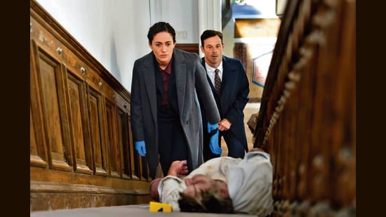 The series follows policewoman-turned-FBI agent Alice Black (Emmy Rossum) as she and her former colleague (played by Scoot McNairy) battle their own demons amid the hunt for the killer.