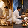 దానం, దక్షిణ ఒకటేనా? స్తోమతకు తగ్గట్టే దక్షిణ ఇవ్వాలా? శాస్త్రాలు ఏం చెబుతున్నాయి?
