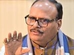 UP deputy CM Brajesh Pathak instructed officials to ensure high speed internet facility in all the hospitals affiliated to HOPE Centre. (HT file) UP deputy CM Brajesh Pathak instructed officials to ensure high speed internet facility in all the hospitals affiliated to HOPE Centre. (HT file)