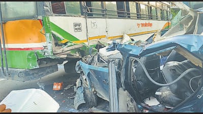 An officer added that there was no passenger inside the bus at the time of the accident. (HT) An officer added that there was no passenger inside the bus at the time of the accident. (HT)