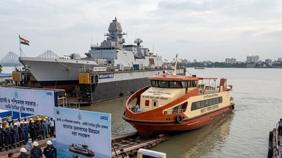 গার্ডেনরিচ শিপবিল্ডার্স অ্যান্ড ইঞ্জিনিয়ার্স লিমিটেডের সঙ্গে বড় চুক্তি করল পশ্চিমবঙ্গ সরকার। (ছবিটি প্রতীকী, সৌজন্যে ন্যানো ব্যানানা দিয়ে তৈরি) গার্ডেনরিচ শিপবিল্ডার্স অ্যান্ড ইঞ্জিনিয়ার্স লিমিটেডের সঙ্গে বড় চুক্তি করল পশ্চিমবঙ্গ সরকার। (ছবিটি প্রতীকী, সৌজন্যে ন্যানো ব্যানানা দিয়ে তৈরি)