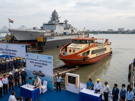 গার্ডেনরিচ শিপবিল্ডার্স অ্যান্ড ইঞ্জিনিয়ার্স লিমিটেডের সঙ্গে বড় চুক্তি করল পশ্চিমবঙ্গ সরকার। (ছবিটি প্রতীকী, সৌজন্যে ন্যানো ব্যানানা দিয়ে তৈরি)
