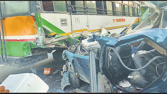 An officer added that there was no passenger inside the bus at the time of the accident. (HT)