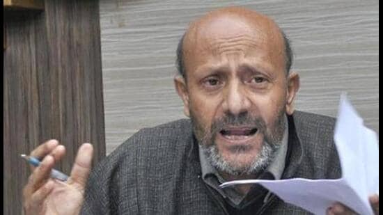 Nabi said the proposed green corridor, if implemented effectively, will bring much-needed relief to the entire community of fruit growers across Kashmir. (HT File)