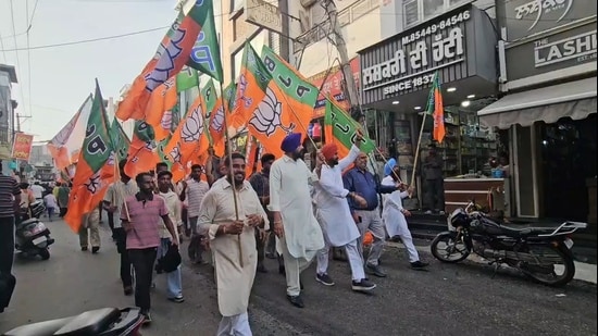 The protest march was held to voice opposition against the removal of several district presidents, a decision reportedly orchestrated by Punjab BJP organisation secretary Manthri Srinivasulu. (Ht Photo)