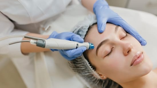 Read more to find out why Chloe personally avoids these cosmetic procedures. (Unsplash)