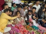 17-day indefinite hunger strike by tribal students at Manjari tribal hostel ended on Saturday after tribal development minister Ashok Uike met protesters and provided written assurances on their demands. (HT)
