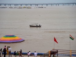 চলতি বছরের শেষের দিকে গঙ্গা-পদ্মা জলবণ্টন চুক্তি পুনর্নবীকরণ হওয়ার কথা আছে। (ছবিটি প্রতীকী, সৌজন্যে পিটিআই)