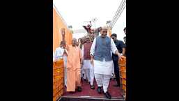 Rajnath hails Yogi’s role in Lucknow’s rapid development Rajnath hails Yogi’s role in Lucknow’s rapid development
