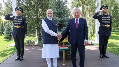 Prime Minister Narendra Modi and Uzbekistan President Shavkat Mirziyoyev shake hands after planting a tree at the Presidential Palace garden under the ‘Ek Ped Maa Ke Naam’ initiative of India and ‘Yashil Makon’ green efforts of Uzbekistan, in Tashkent on Sunday (NANI) Prime Minister Narendra Modi and Uzbekistan President Shavkat Mirziyoyev shake hands after planting a tree at the Presidential Palace garden under the ‘Ek Ped Maa Ke Naam’ initiative of India and ‘Yashil Makon’ green efforts of Uzbekistan, in Tashkent on Sunday (NANI)
