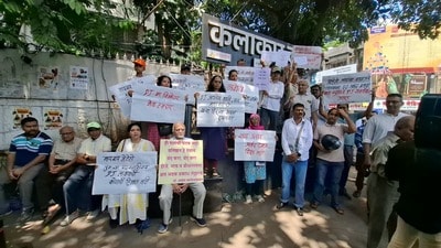 Godbole said that the demand should apply to all religious celebrations and not only Ganeshotsav. (HT) Godbole said that the demand should apply to all religious celebrations and not only Ganeshotsav. (HT)