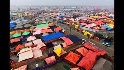 The religious event will span 21 months, beginning October 31 this year, when religious flags will be hoisted in Nashik and Trimbakeshwar. (HT) The religious event will span 21 months, beginning October 31 this year, when religious flags will be hoisted in Nashik and Trimbakeshwar. (HT)