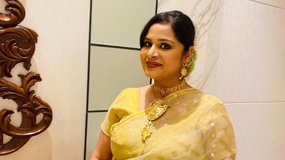 বিগ বসের ঘরে এসে বাবার স্মৃতিচারণ সোহিনীর