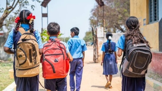 సెప్టెంబర్ హాలిడేస్