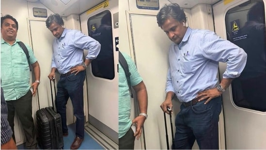 Javagal Srinath in a metro coach.