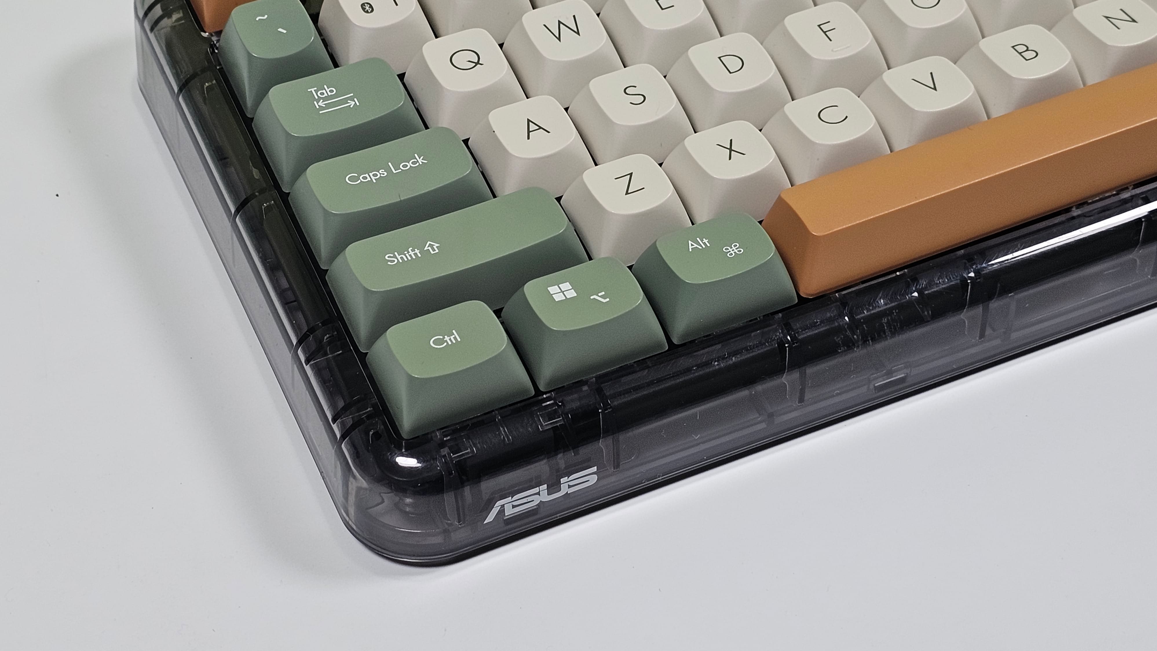 ASUS Jelly75 keyboard KD201 review (Amit Rahi - HT) ASUS Jelly75 keyboard KD201 review (Amit Rahi - HT)