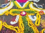 Ganga reached the sanctum sanctorum of the renowned Shri Lete Hanuman Temple at the Sangam in the early hours of Sunday, marking a significant religious occasion. (ANIL KUMAR MAURYA/HT)