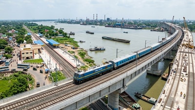 নন্দীগ্রাম-দেশপ্রাণ রেল প্রকল্প এবং হলদিয়া-নন্দীগ্রাম সেতু - বড় বার্তা দিলেন শুভেন্দু অধিকারী। (ছবিটি প্রতীকী, সৌজন্যে ন্যানো ব্যানানা দিয়ে তৈরি) নন্দীগ্রাম-দেশপ্রাণ রেল প্রকল্প এবং হলদিয়া-নন্দীগ্রাম সেতু - বড় বার্তা দিলেন শুভেন্দু অধিকারী। (ছবিটি প্রতীকী, সৌজন্যে ন্যানো ব্যানানা দিয়ে তৈরি)