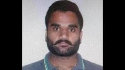 Satinderjeet Singh, better known as Goldy Brar (in picture), once a close lieutenant of Lawrence Bishnoi in North American and now running a competing faction, has taken credit for the murder. Satinderjeet Singh, better known as Goldy Brar (in picture), once a close lieutenant of Lawrence Bishnoi in North American and now running a competing faction, has taken credit for the murder.