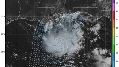Invest 97L shows a 70% chance of becoming a tropical depression, with potential impacts on Louisiana and Texas (X@HuracanInfoCo) Invest 97L shows a 70% chance of becoming a tropical depression, with potential impacts on Louisiana and Texas (X@HuracanInfoCo)