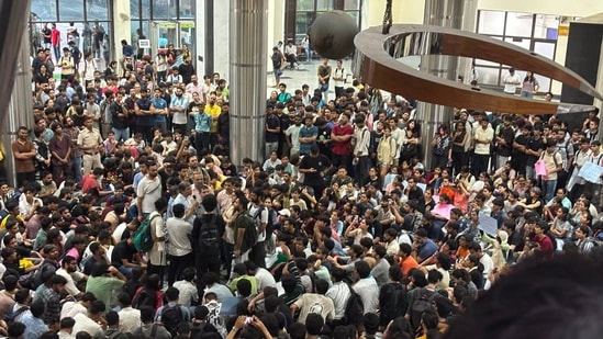 Students stage protest at IIT Delhi following the death of an MSc Physics student. (X/Ashutosh Ranka)