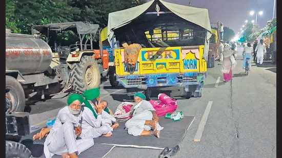 Mohali police have announced the closure of the road from IISER Chowk to Bestech Mall in Phase 11, and onwards through Jagatpura towards Chandigarh, on September 1 due to the protest. (HT File)