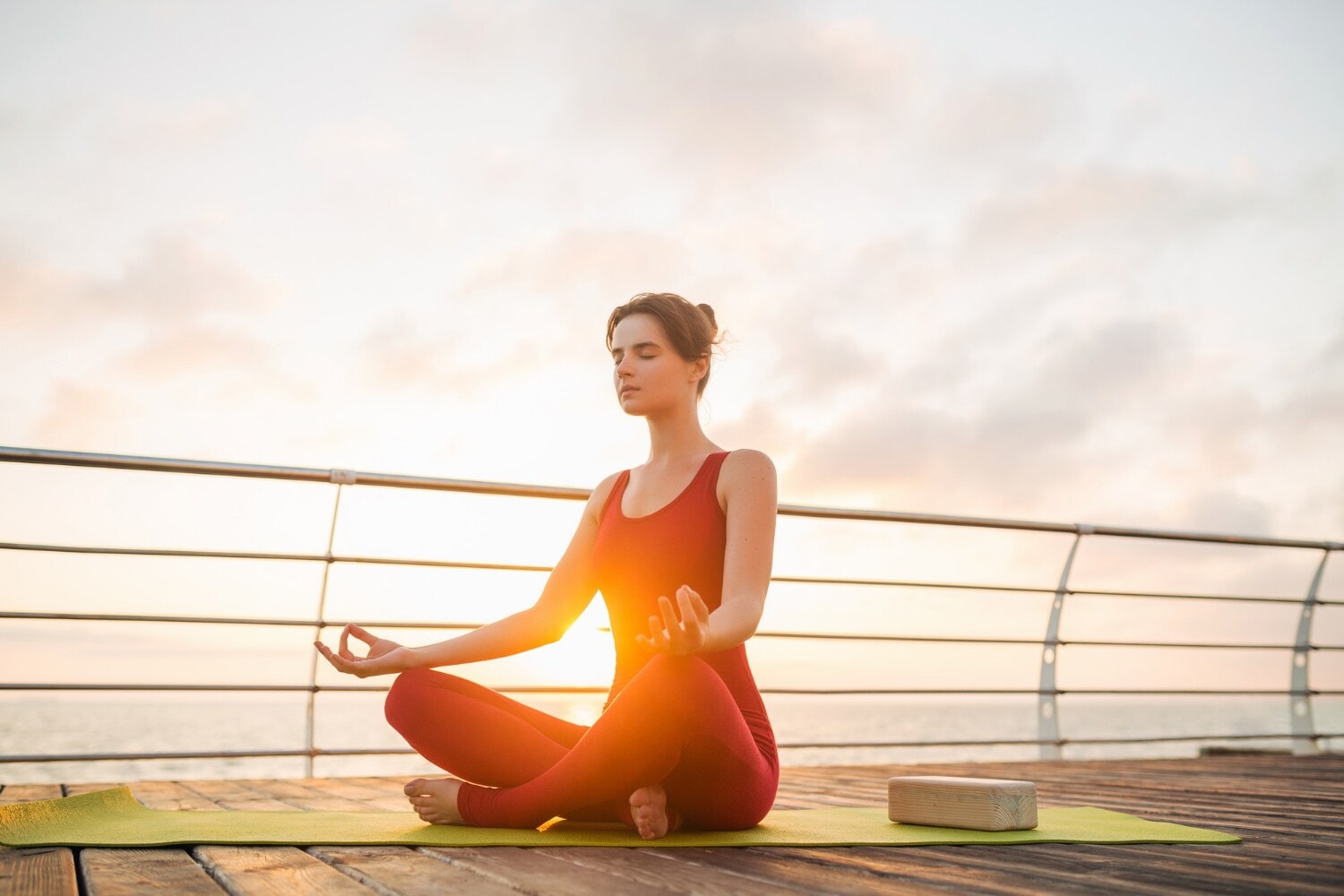 Ensure you stay away from screens long enough to experience meaningful changes. (Picture credit: Freepik) Ensure you stay away from screens long enough to experience meaningful changes. (Picture credit: Freepik)