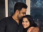తమ్ముడితో సినిమా.. అన్నతో ప్రేమ.. కావ్య కళ్యాణ్‌ రామ్ మాత్రమే కాదు.. ఈ హీరోయిన్ల లవ్ స్టోరీలు అలాంటివే!