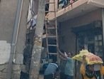The step came two days after Paschimanchal Vidyut Vitran Nigam Limited (PVVNL) officials disconnected thousands of unauthorised connections in Chhajarsi colony and other parts of the Hindon floodplains. (HT Photo)