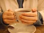 Here are the reasons why you hands and feet feel cold even in summers.